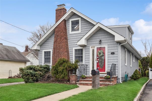 Exterior, Facade, Brick Facade, Tudor Revival