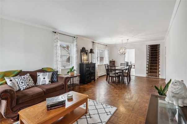 Chandelier, Dining room, Interior, Living room, Wood Texture Flooring