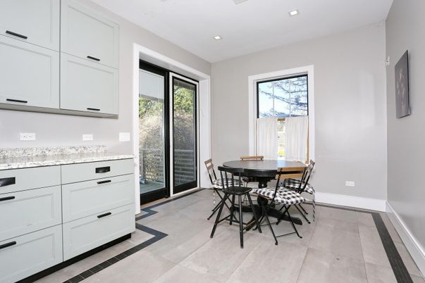 Dining room, Interior, Recessed Lighting