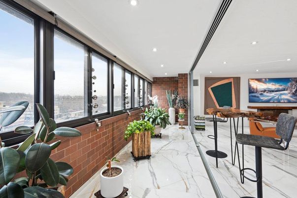 Interior, Marble, Recessed Lighting, Stone Walls