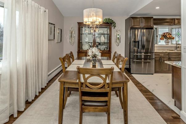 Chandelier, Dining room, Interior, Kitchen, Marble, Recessed Lighting, Stainless Steel Appliances, Wood Texture Flooring