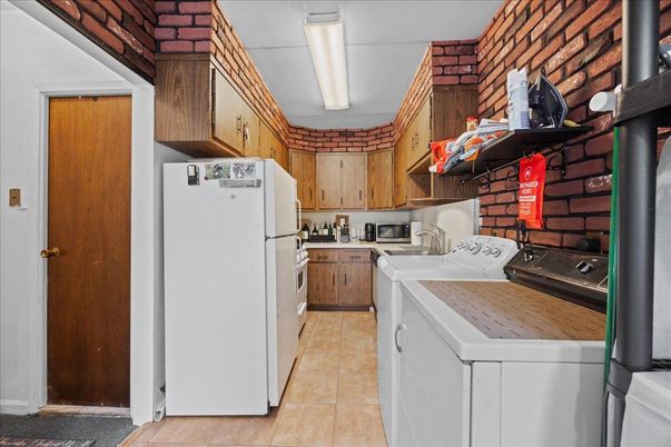 Interior, Kitchen, Tile Countertops, Washer