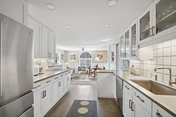 Interior, Kitchen, Living room, Recessed Lighting, Wood Texture Flooring
