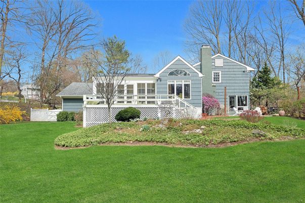 Backyard, Exterior, Facade, Queen Anne Victorian