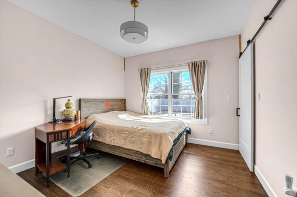 Bedroom, Home Office, Interior, Pendant Lights, Wood Texture Flooring