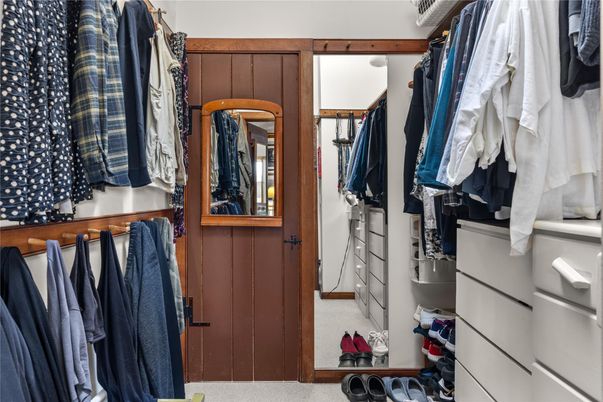 Interior, Walk-in Closets
