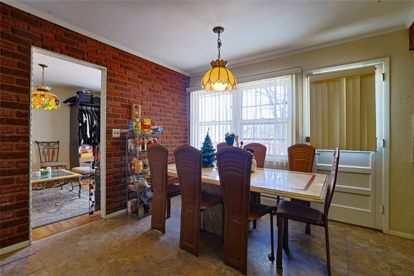 Dining room, Interior, Pendant Lights, Stone Walls, Wood Texture Flooring