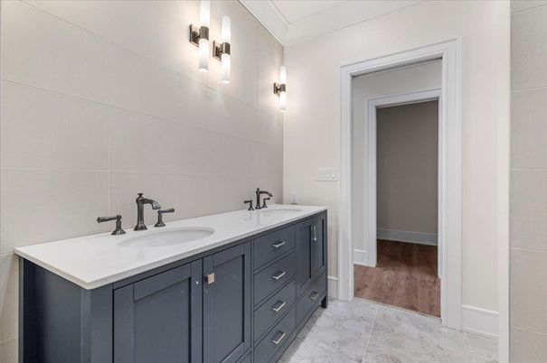 Bathroom, Dual Sink Vanities, Interior, Wood Texture Flooring