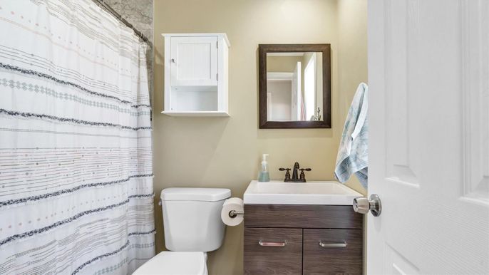Bathroom, Interior