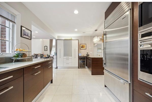 Chandelier, Interior, Kitchen, Recessed Lighting, Stainless Steel Appliances