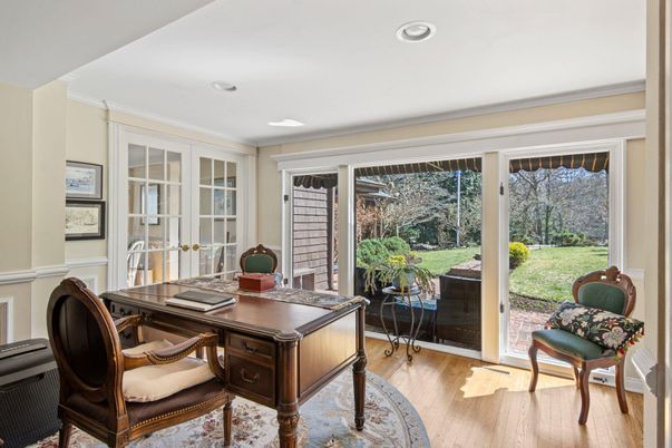 Home Office, Interior, Recessed Lighting, Wood Texture Flooring