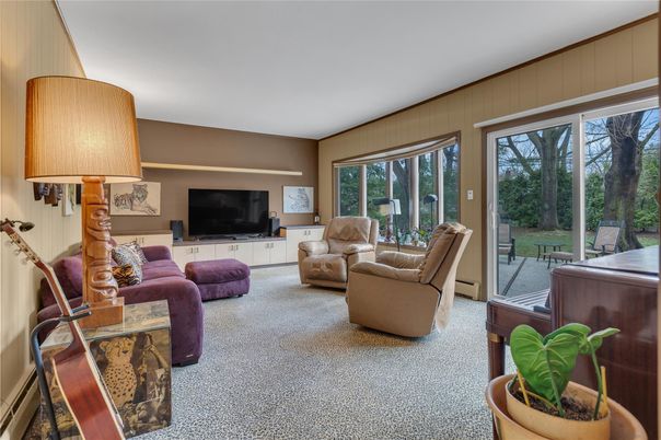 Interior, Living room