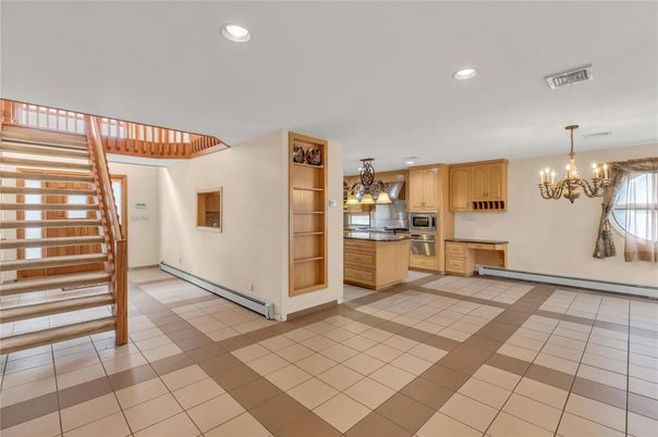 Chandelier, Interior, Kitchen, Recessed Lighting, Stainless Steel Appliances