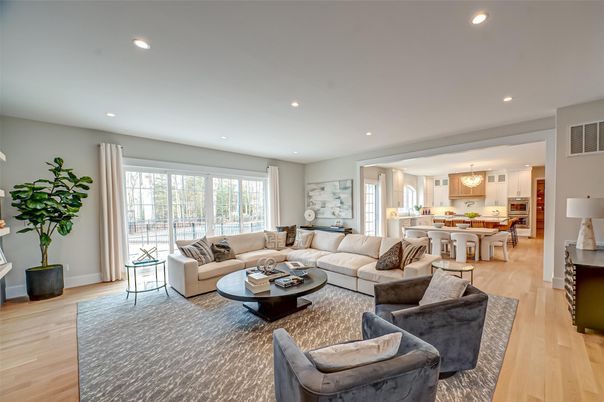 Interior, Kitchen, Living room, Pendant Lights, Recessed Lighting, Wood Texture Flooring