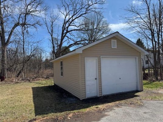 Backyard, Detached Garage, Exterior