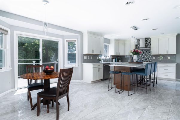 Dining room, Interior, Kitchen, Marble, Pendant Lights, Recessed Lighting