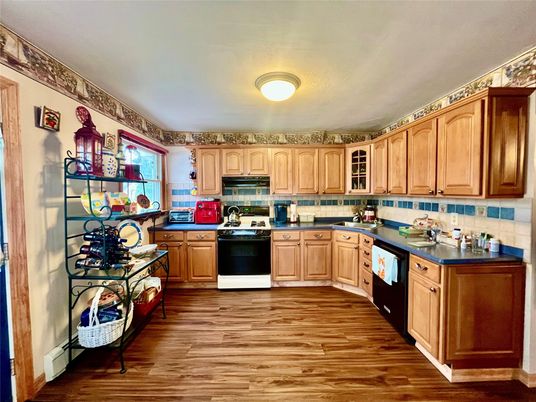 Interior, Kitchen, Wood Texture Flooring
