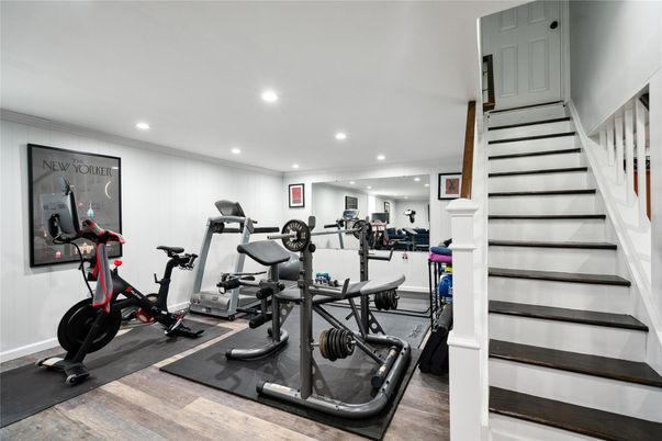 Fitness Equipment, Interior, Recessed Lighting, Wood Texture Flooring