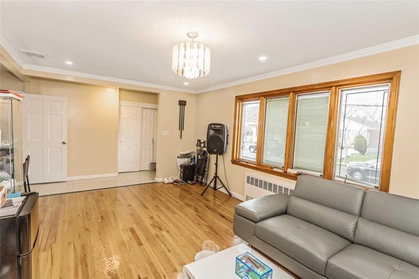 Chandelier, Interior, Living room, Recessed Lighting, Wood Texture Flooring