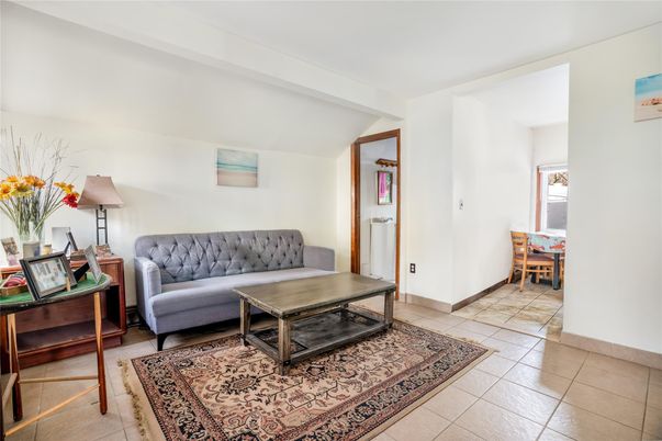 Dining room, Interior