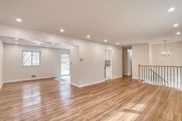 Chandelier, Empty room, Interior, Recessed Lighting, Wood Texture Flooring