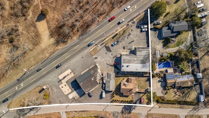 Exterior, Drone