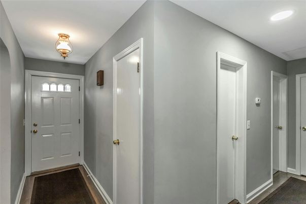 Interior, Recessed Lighting