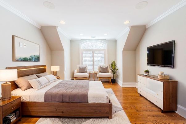 Bedroom, Interior, Recessed Lighting, Wood Texture Flooring