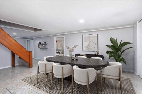 Dining room, Interior, Recessed Lighting
