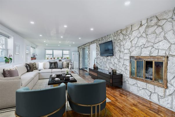 Interior, Living room, Recessed Lighting, Stone Walls, Wood Texture Flooring