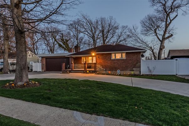 Attached, Backyard, Exterior, Facade, Brick Facade, Ranch