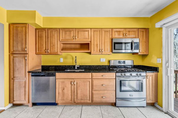 Interior, Kitchen, Stainless Steel Appliances