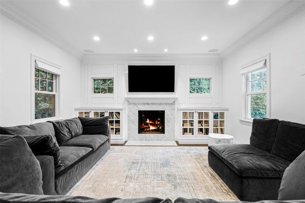 Fireplace, Interior, Living room, Recessed Lighting