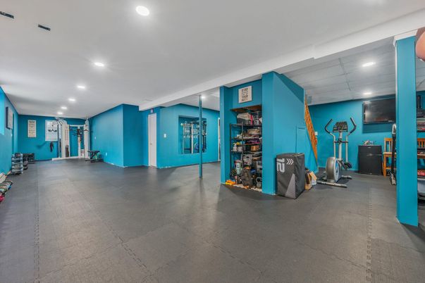Fitness Equipment, Interior, Recessed Lighting