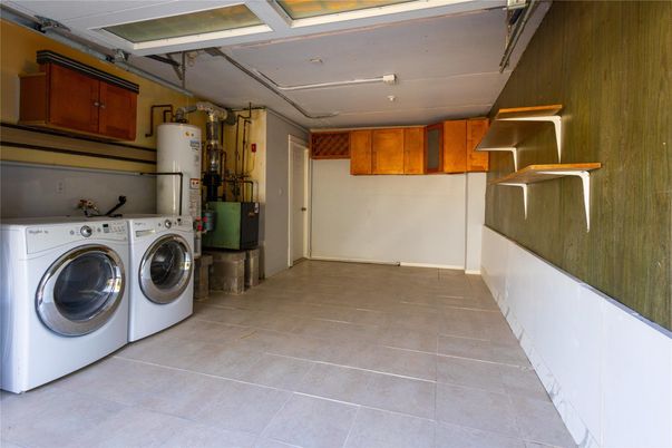 Interior, Washer
