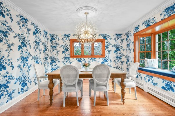 Chandelier, Dining room, Interior, Wood Texture Flooring