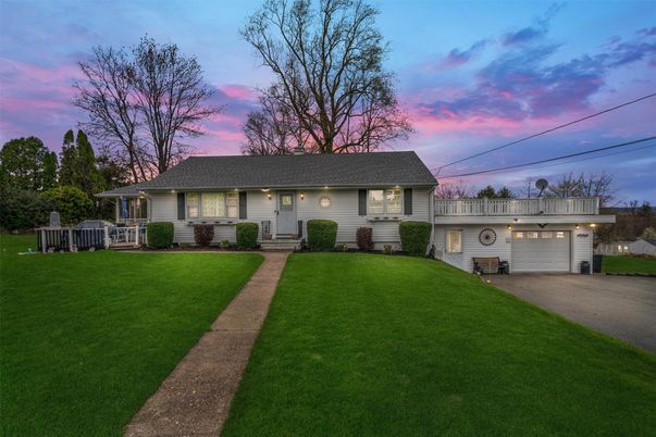 Attached, Backyard, Exterior, Facade, Cape Cod