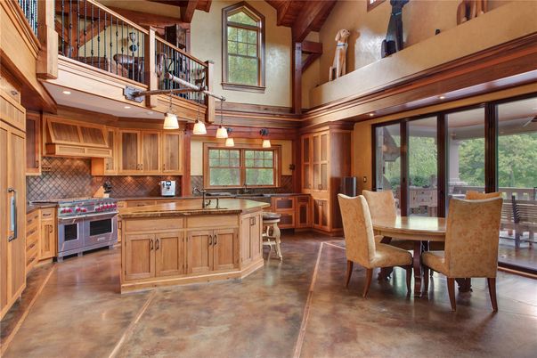 Dining room, Interior, Kitchen, Pendant Lights, Wooden Beams