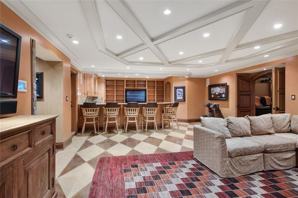 Dining room, Interior, Living room, Recessed Lighting