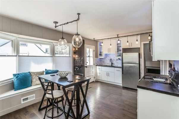 Dining room, Interior, Kitchen, Pendant Lights, Wood Texture Flooring