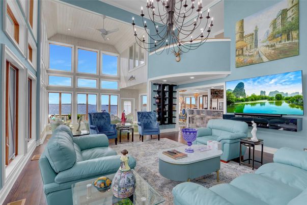 Chandelier, Interior, Living room, Recessed Lighting, Water, Wood Texture Flooring