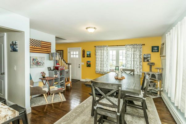 Dining room, Interior, Wood Texture Flooring