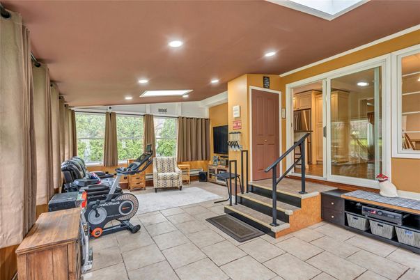 Fitness Equipment, Interior, Recessed Lighting