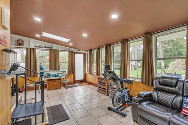 Fitness Equipment, Interior, Recessed Lighting
