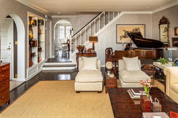 Interior, Living room, Piano, Recessed Lighting, Wood Texture Flooring