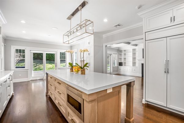 Interior, Kitchen, Pendant Lights, Recessed Lighting, Wood Texture Flooring