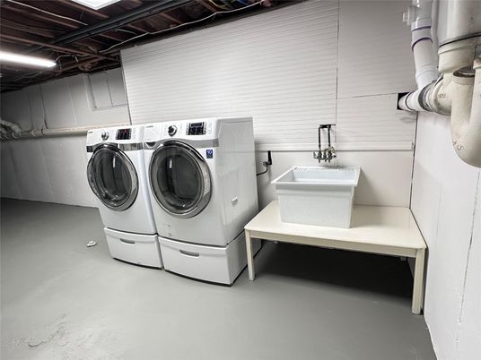 Interior, Washer