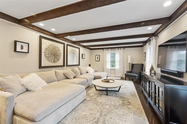 Interior, Living room, Recessed Lighting, Wooden Beams, Wood Texture Flooring