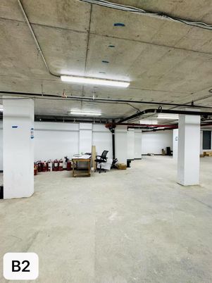Garage, Interior