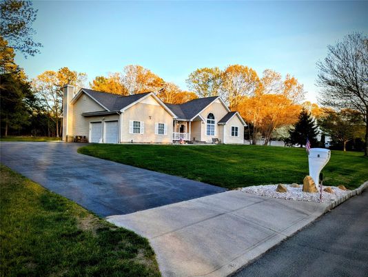 Attached, Backyard, Exterior, Facade, Farmhouse